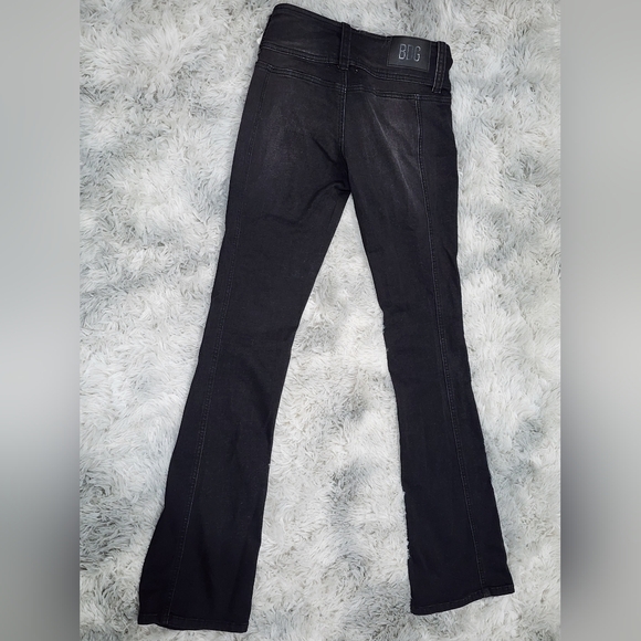 BDG | Belted Flare Black Jeans | Size 26 | NWT - Picture 8 of 10